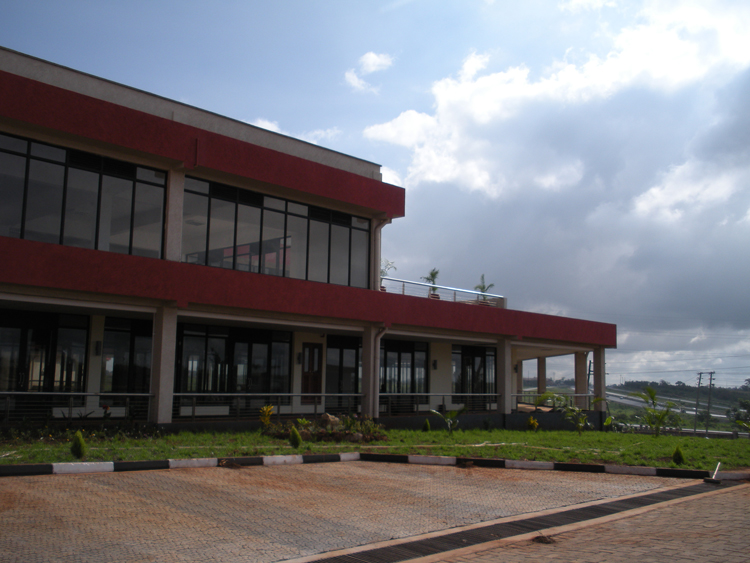 肯尼亞肯雅塔大學(xué)購(gòu)物中心