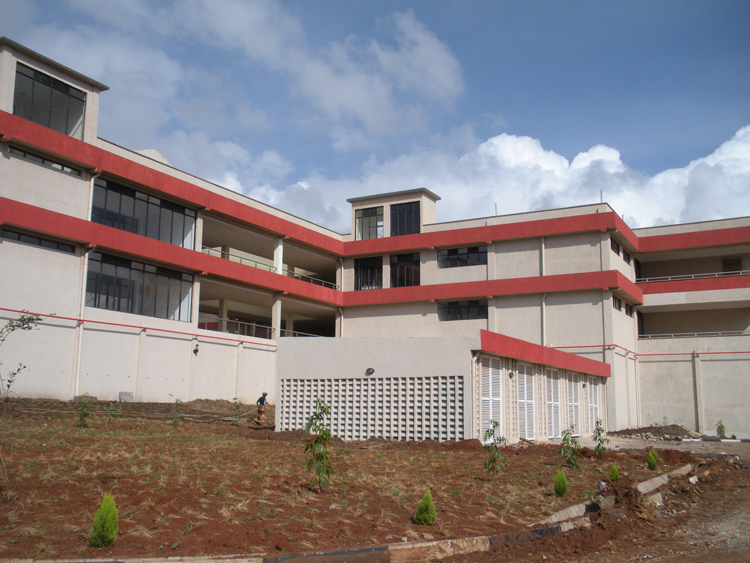 肯尼亞肯雅塔大學(xué)購(gòu)物中心